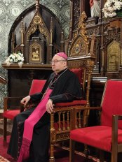 ОТТЕГЛЯНЕ НА МОНС. СТРАХИЛ КАВАЛЕНОВ ОТ ПАСТОРАЛНО УПРАВЛЕНИЕ И НАЗНАЧАВАНЕ НА АПОСТОЛИЧЕСКИ АДМИНИСТРАТОР SEDE VACANTE (НА ВАКАНТНИЯ ПРЕСТОЛ) НА НИКОПОЛСКИ ДИОЦЕЗ