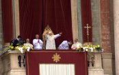 РОЖДЕСТВЕНСКО ПОСЛАНИЕ „УРБИ ЕТ ОРБИ” ЗА 2011 Г. НА ПАПА БЕНЕДИКТ ХVІ